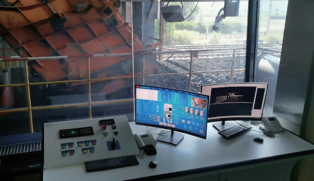 矩陣軟件自主研發(fā)火車自動(dòng)裝車系統(tǒng)，實(shí)現(xiàn)無(wú)人操作，自動(dòng)裝車，全面提升裝車效率和裝車質(zhì)量